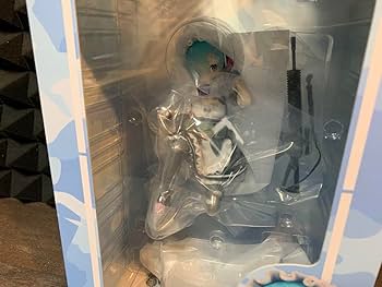 Re:ゼロ - レム (ミリタリーVer.) 1:7スケールフィギュア Amazon.co.jp: Re:ゼロから始める異世界生活- レム (ミリタリー